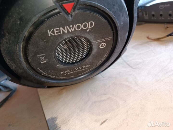 Сабвуфер Kenwood KFC-W3013 12 дюймов