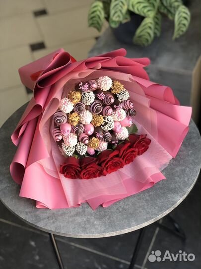 Клубника в шоколаде,съедобные букеты