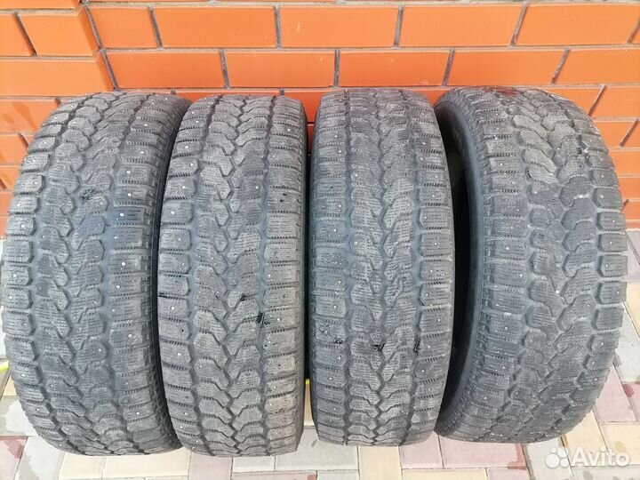 Yokohama Ice Guard IG65 225/65 R18