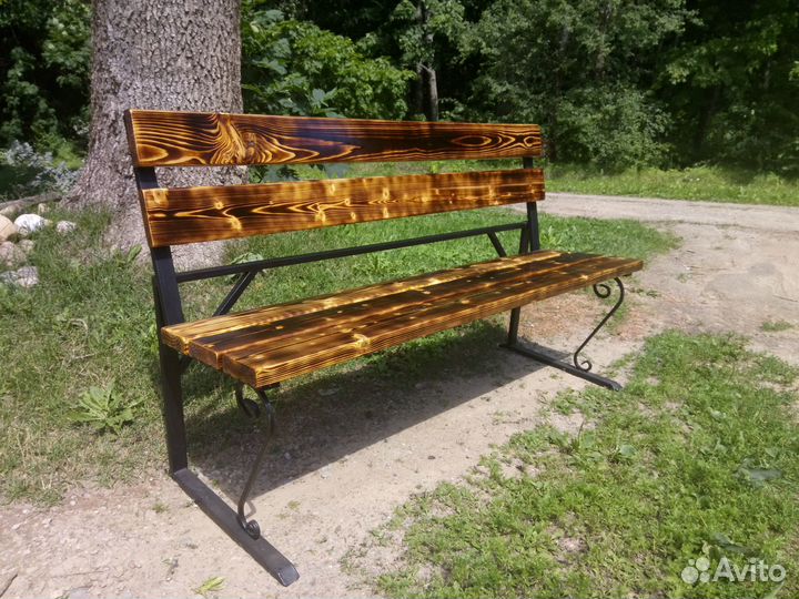 Лавочка садовая