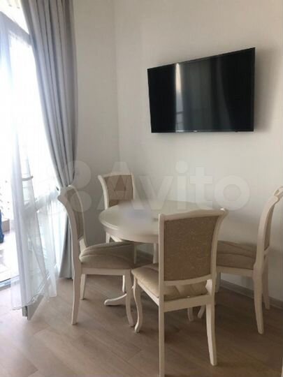 2-к. квартира, 50 м², 8/10 эт.