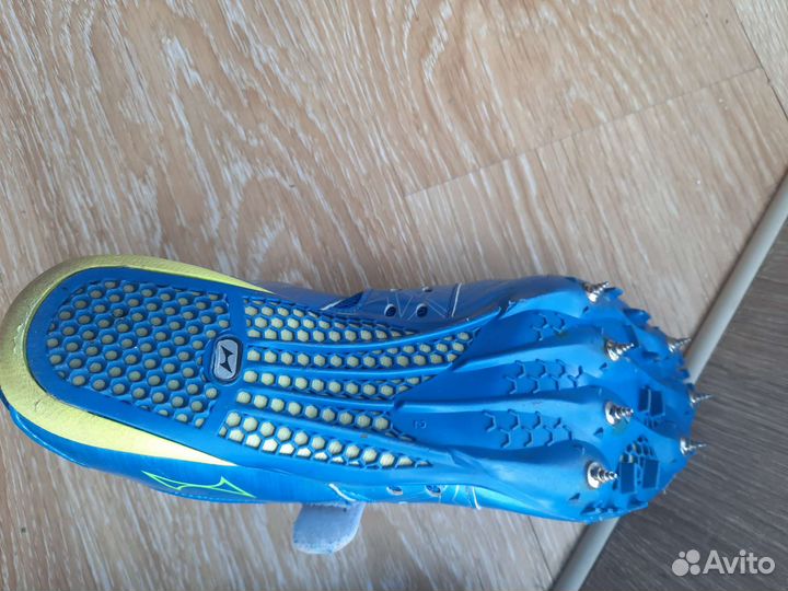 Шиповки для спринта