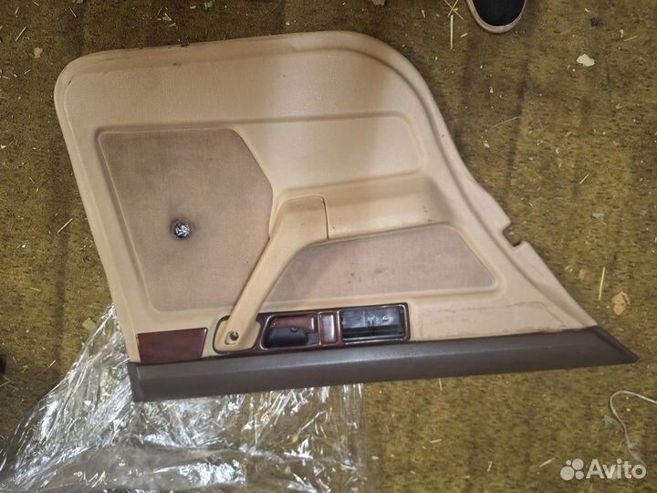 Дверные карты bmw e34 комплект