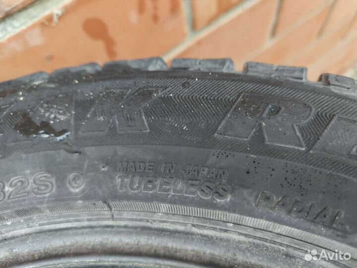 Bridgestone Blizzak Revo GZ 185/65 R15