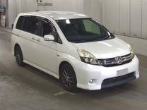 Toyota Isis 1.8 CVT, 2012, 115 000 км, с пробегом, цена 1 100 000 руб.