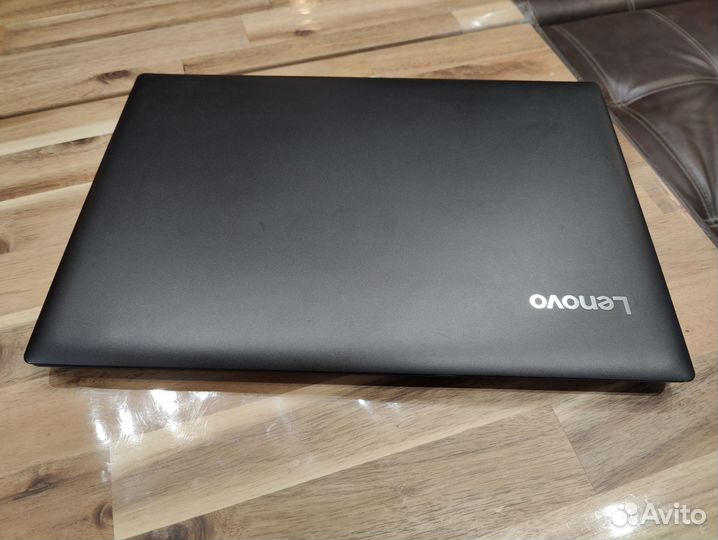 Lenovo 330 (Full HD/A9-9420/SSD/Radeon 530 2Gb)