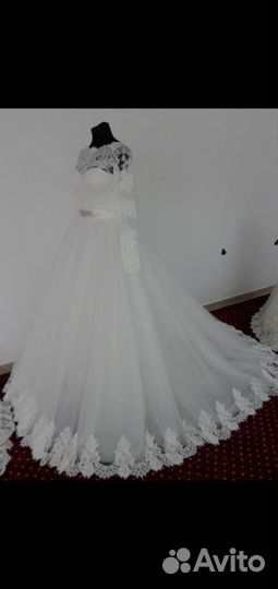 Прокат свадебных платьев