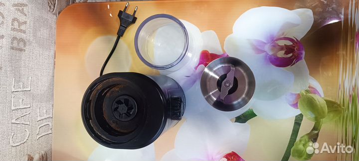 Кофемолка электрическая Kitfort кт-747 черный