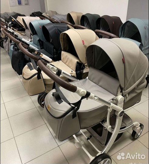 Коляски. Новые. В наличии