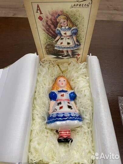 Ариель елочная игрушка Алиса в подарочной коробке