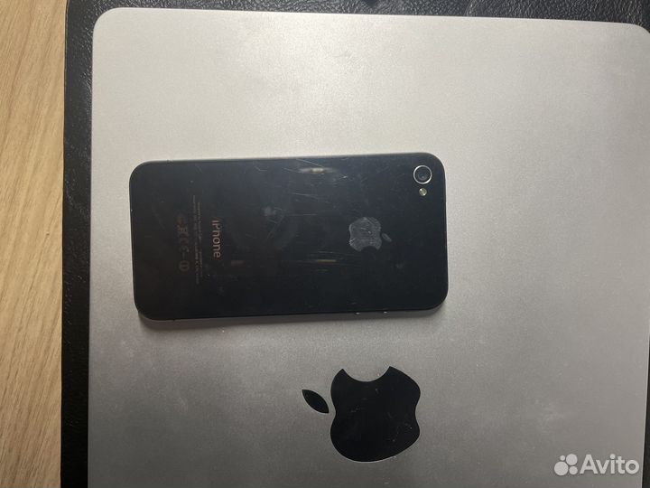 iPhone 4S, 8 ГБ