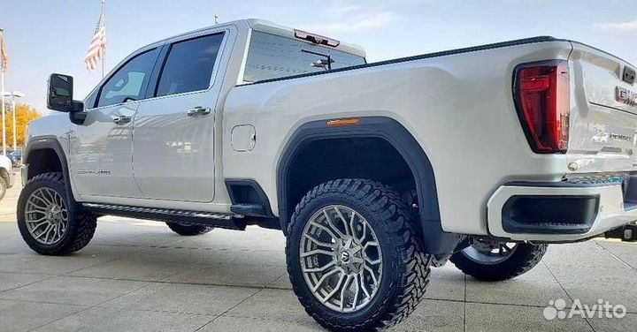 Американские диски Fuel Rage R24 8X165.1