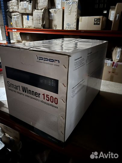 Источник бесперебойного питания UPS