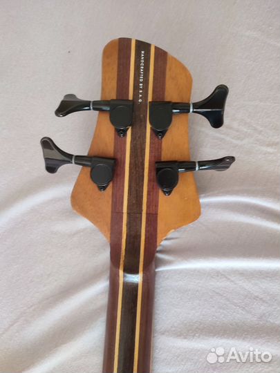 Бас гитара безладовая