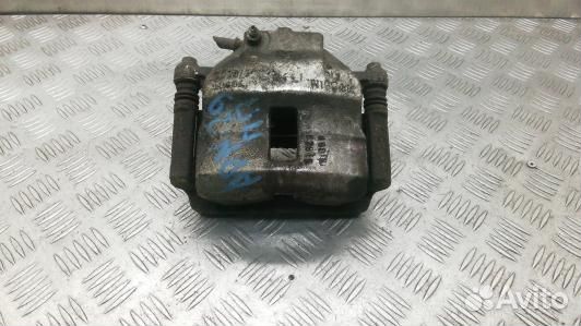 Суппорт тормозной передний правый nissan almera N1