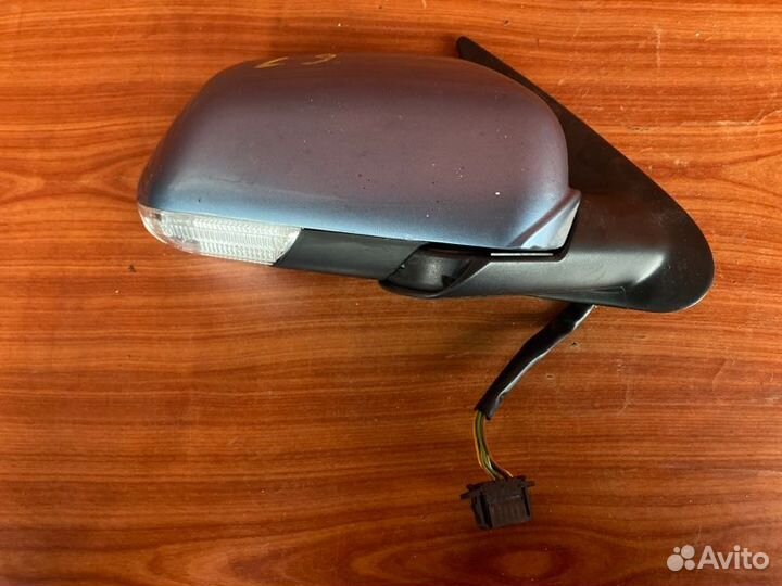 Зеркало наружное переднее правое Skoda Octavia A5