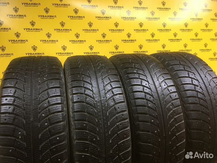 Gislaved Nord Frost 5 215/65 R16 102T