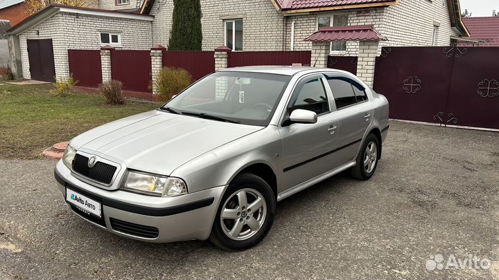 Skoda Octavia 1.6 МТ, 2008, 178 000 км