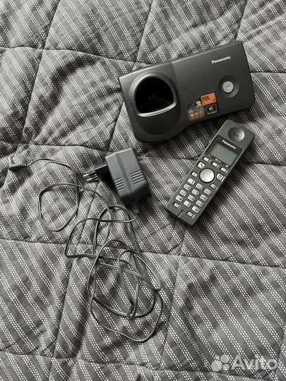 Телефон Panasonic