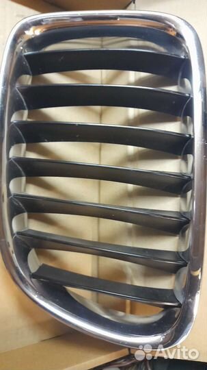 Решетка радиатора BMW X1 e84