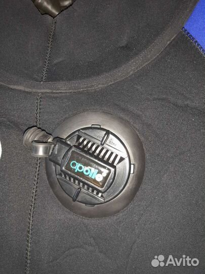 Гидрокостюм сухого типа