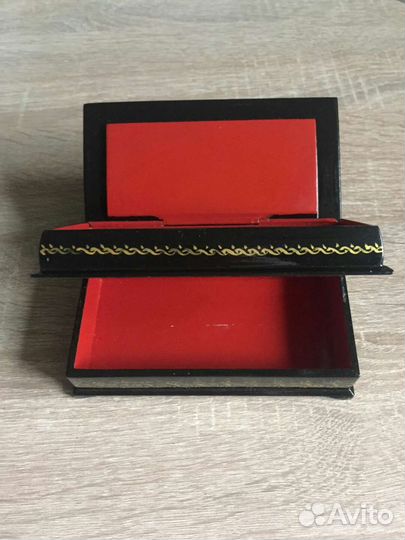 Шкатулка для украшений Палех