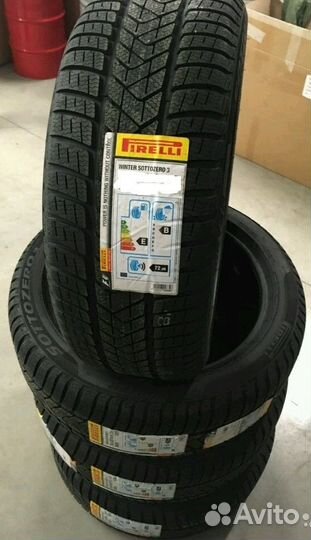 Pirelli Winter Sottozero 3 245/45 R19 и 275/40 R19