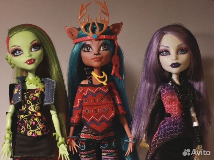 Куклы Монстер Хай базовая венера/ спектра/ изи
