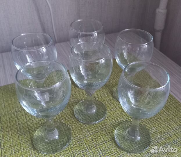 Фужеры, бокалы, рюмки