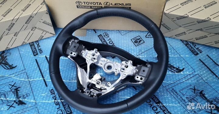Руль Toyota RAV4 2018 с Подогревом