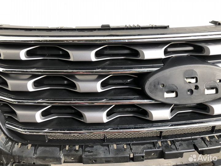 Решетка радиатора Ford explorer 5 рестайлинг