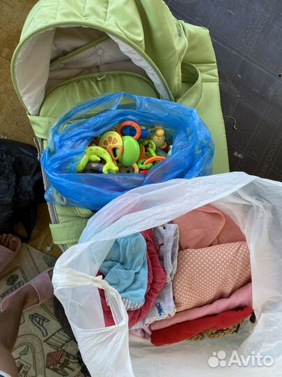 Детские вещи, игрушки пакетом