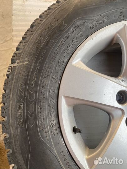 Nordman SUV 225/70 R16 103S