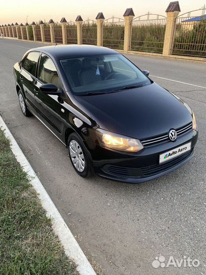 Volkswagen Polo 1.6 МТ, 2011, 200 000 км