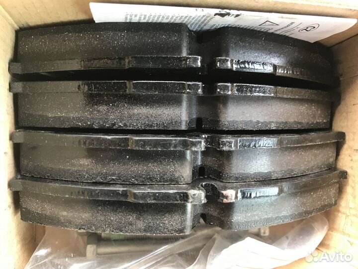 Колодки задние TRW GDB 1345 для iveco