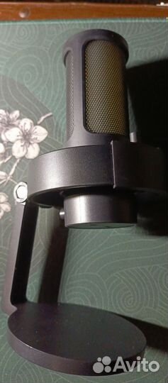 Студийный микрофон Fifine A8