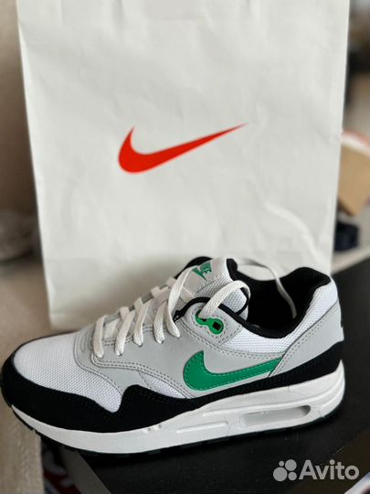 Кроссовки для мальчика Nike Air Max 36,5 размер