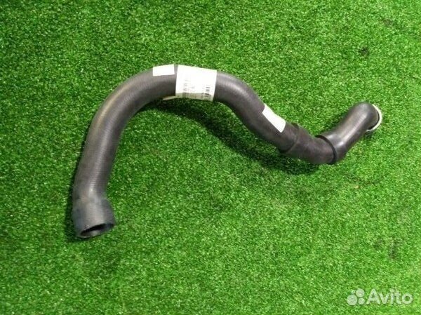 Патрубок охлаждения Mercedes-Benz C-Class W203 111