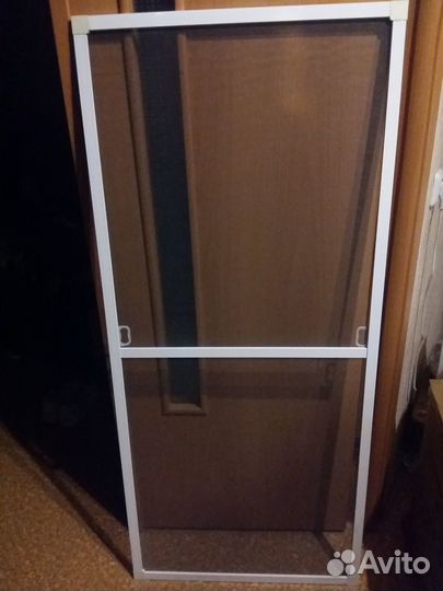 Москитная сетка в отличном состоянии