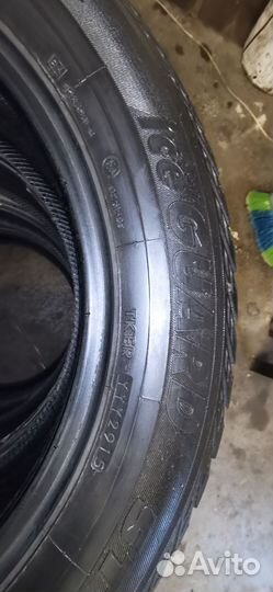 Yokohama IceGuard Stud IG65 215/60 R17 100T