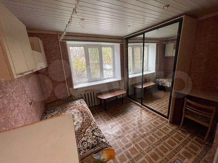 Комната 13,4 м² в 9-к., 1/5 эт.