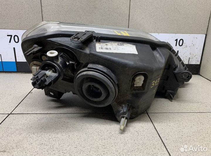 Фара Renault Logan фонарь Рено Логан 2009 рест