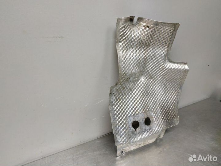 Тепловой экран Jeep Grand Cherokee WK2 рестайлинг