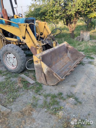 Экскаватор-погрузчик МТЗ (Беларус) ЭО-21-01, 2007