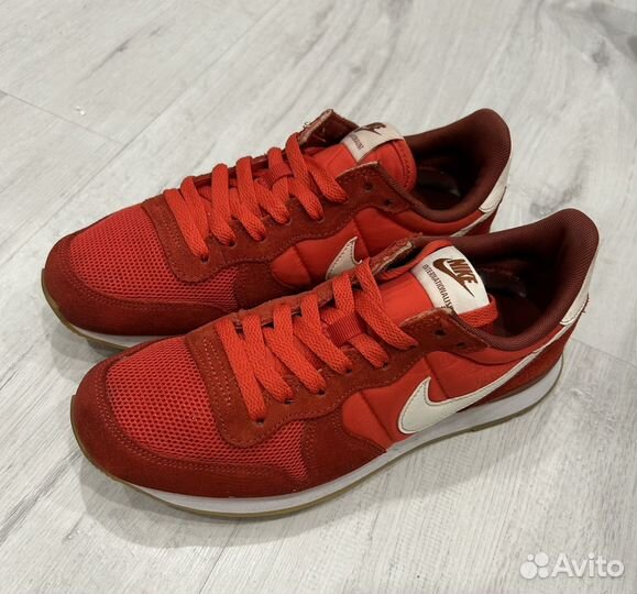 Кроссовки Nike Internationalist 7,5 us