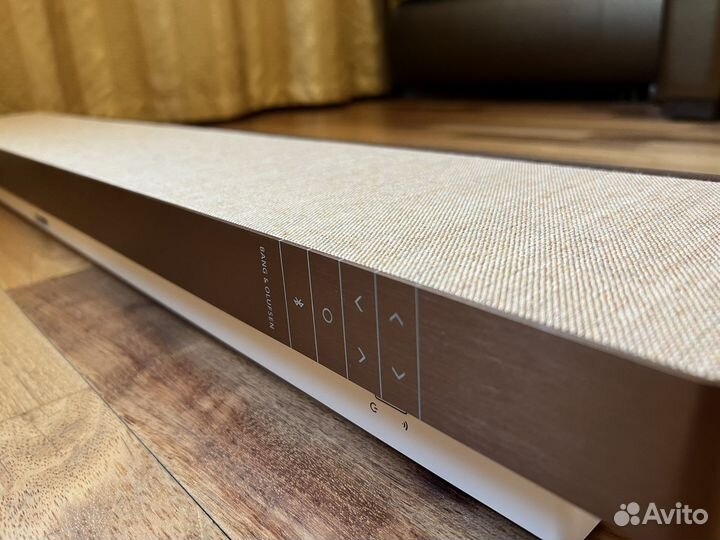 Саундбар Bang & Olufsen BeoSound Stage bronze