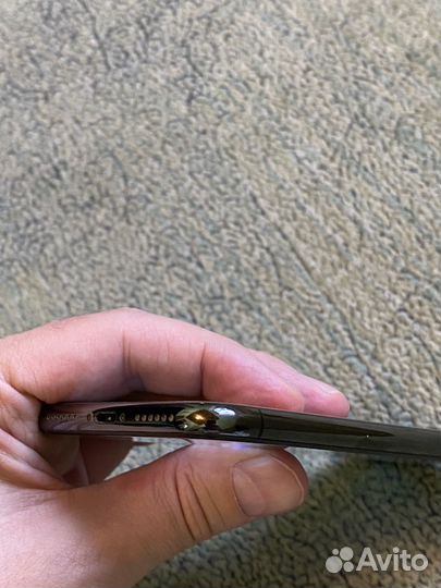 Телефон iPhone X 64Gb