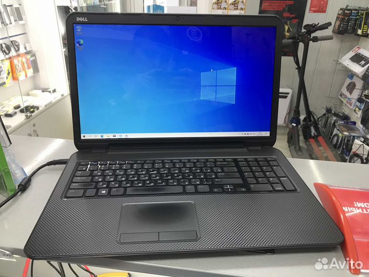 Dell inspiron 3721