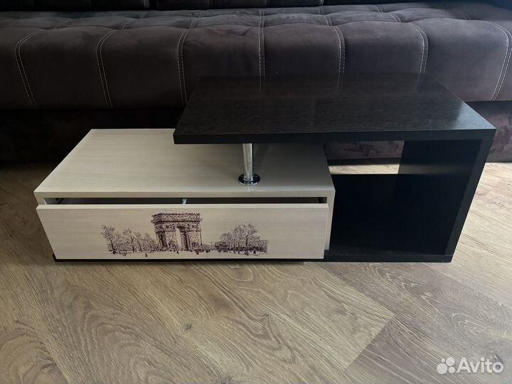 Тумба под телевизор / журнальный столик