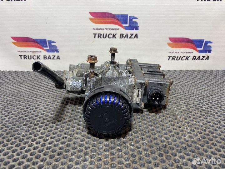 Кран уровня пола главный